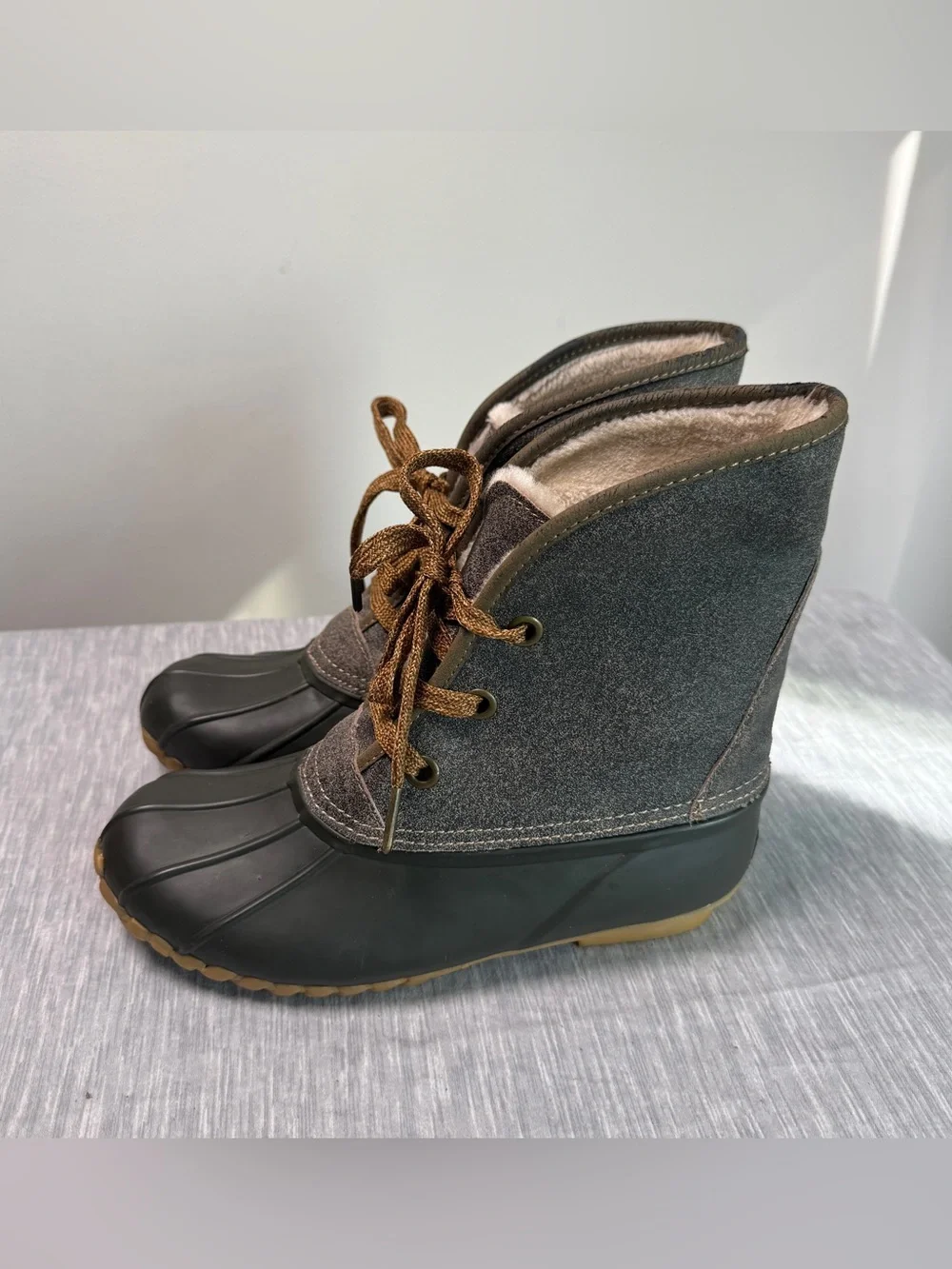 Vintage Sporto Diana Duck Boot | 7 | Gray Suede Faux Fur Lined | Genuine Duck - Picture 3 of 10